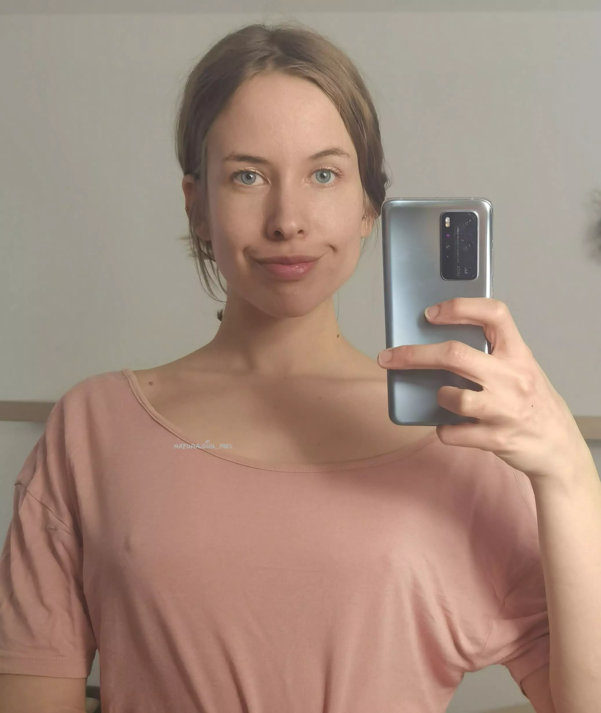 Do you also prefer natural girls? 😋 posted by naturalgirl_mel