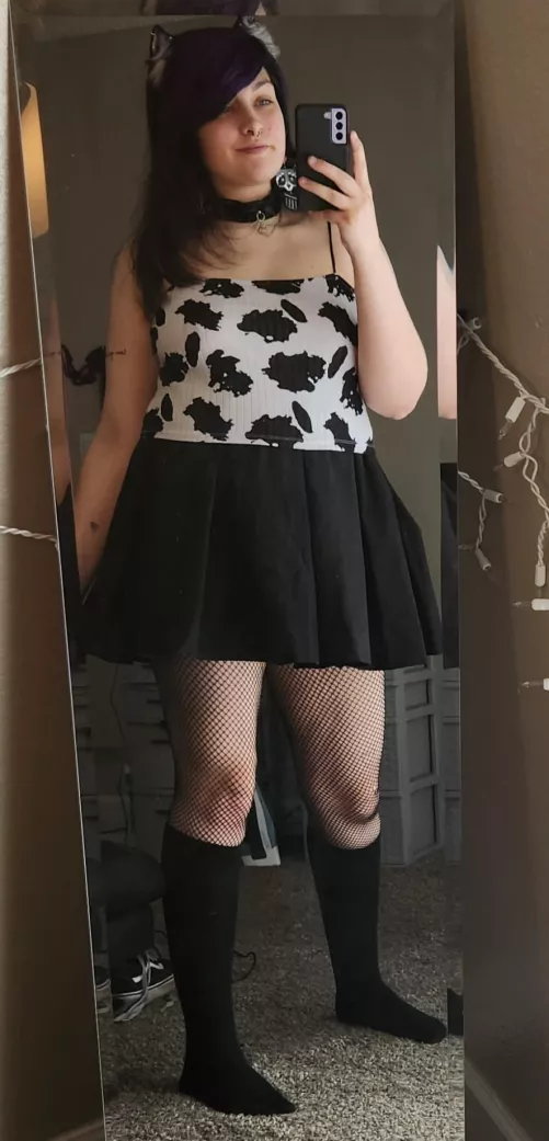 Do you like thigh highs? [oc] by IndigoOrion710