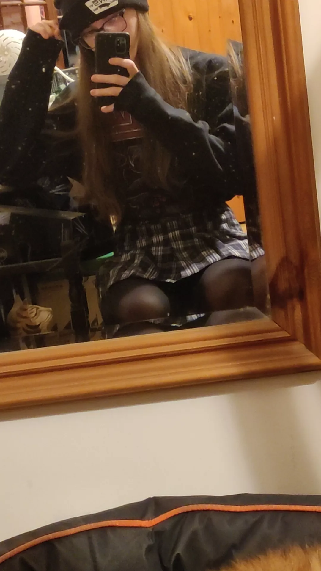 Hope I'm cute enough 🥺 posted by throwaway4628163h