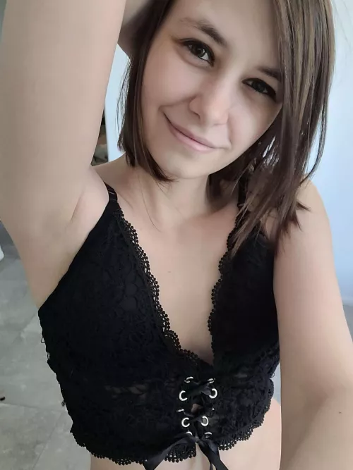 Hope y’all like a cute girl’s arms! by CallieCat94