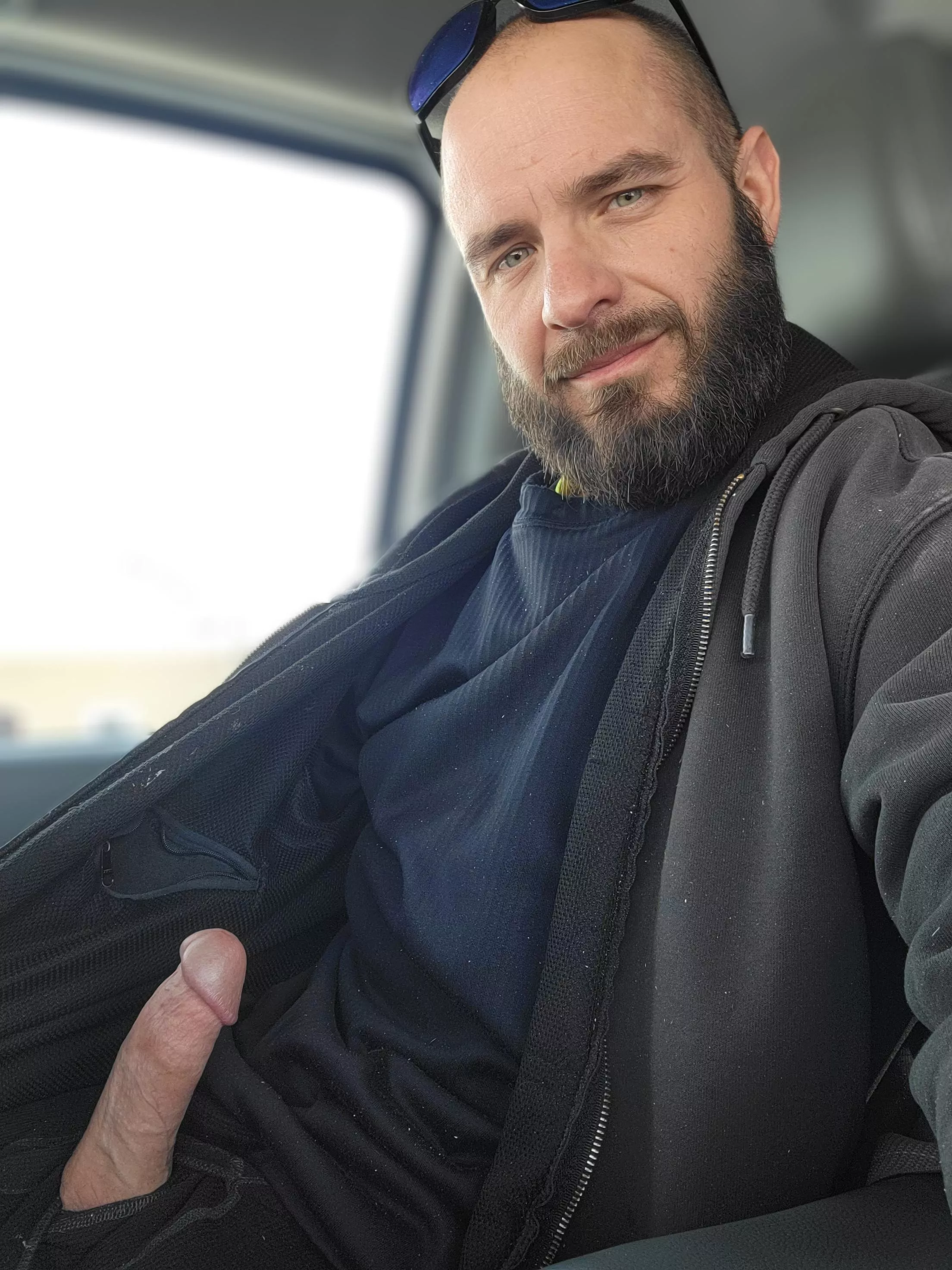 Hope your day isn't as hard as I am! posted by Urnextdoorneighbors