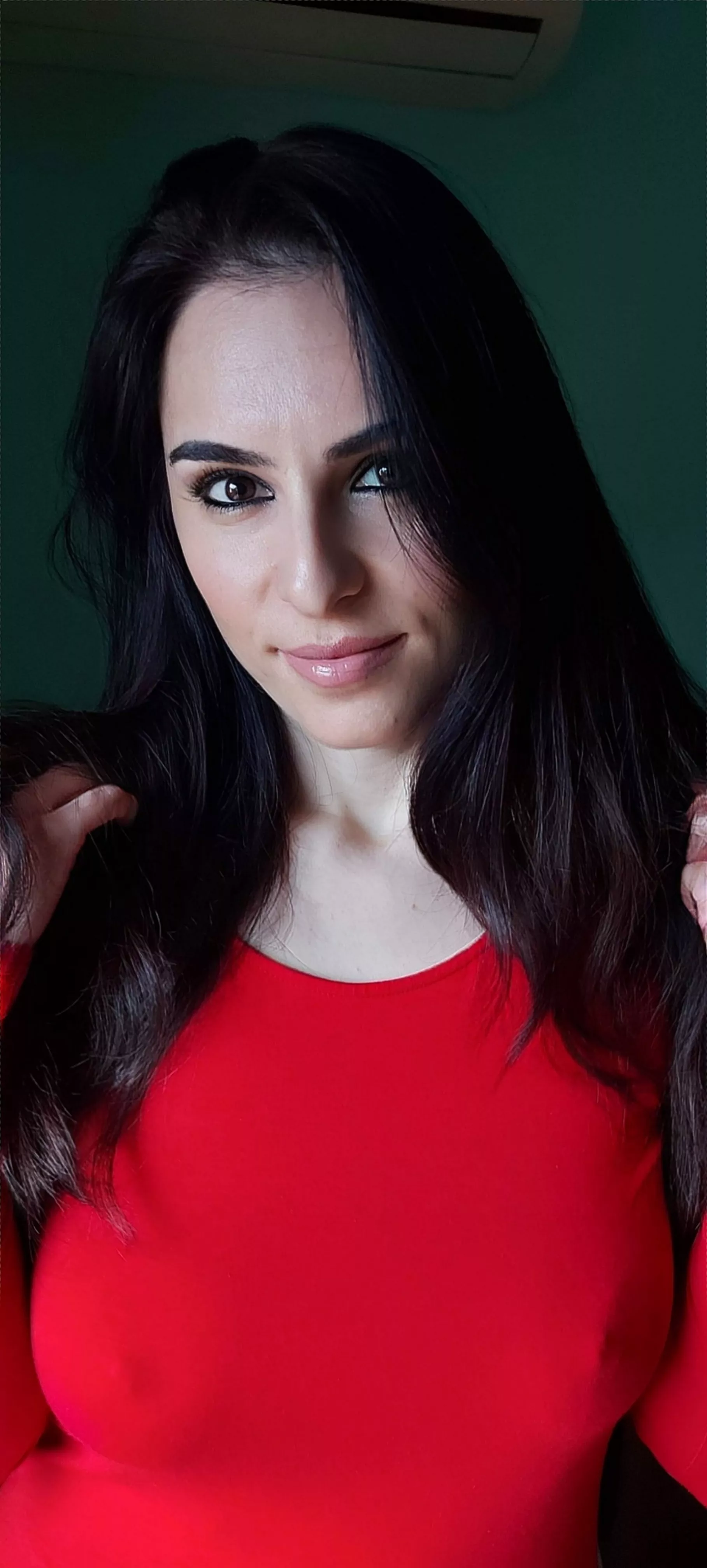 I always feel cute in red posted by LexyVelar