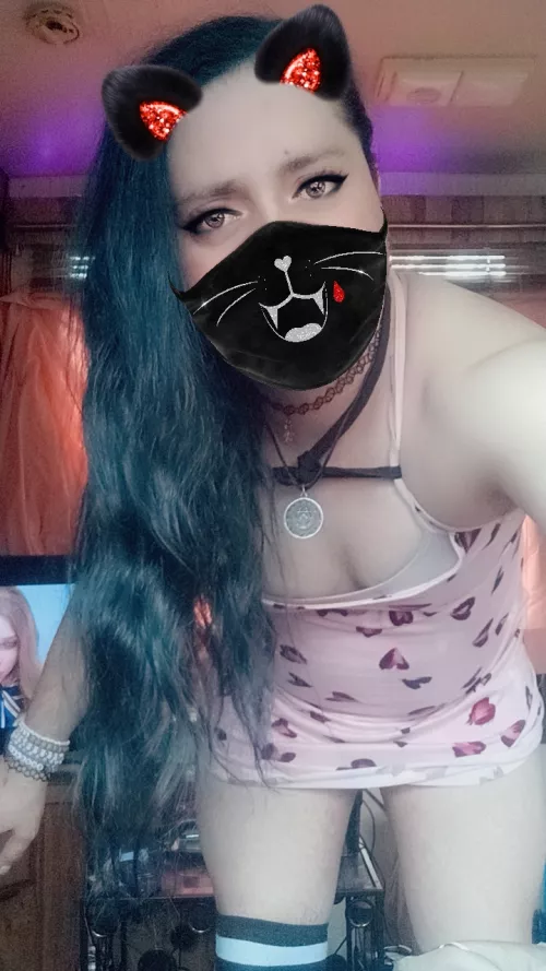 I dyed my hair for the second time in my life. You like? 💗 by Femboy_Kay