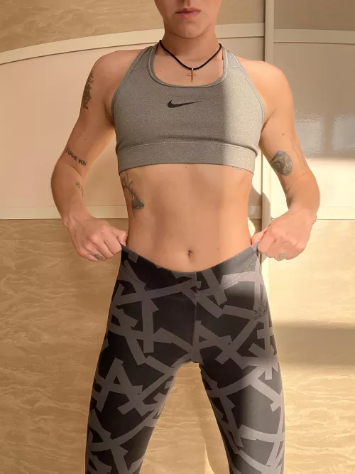 I go in for sports in the most comfortable top for me🥰 by ania_solonina