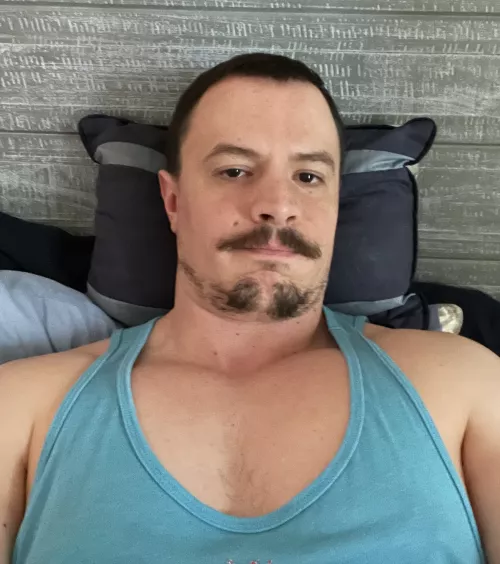 I have many talents, but growing a beard is not one of them. by xsystm