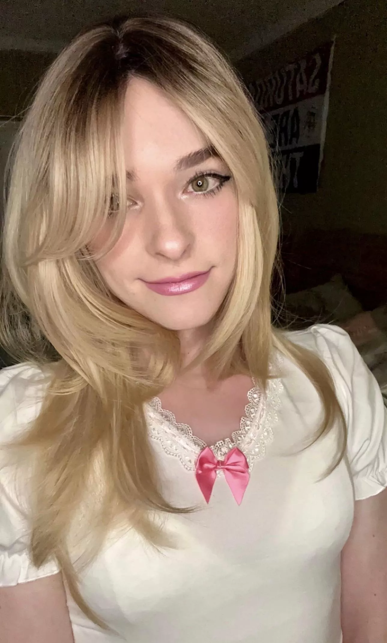 i heard u like pretty boys 😅 posted by ThtBitchLily