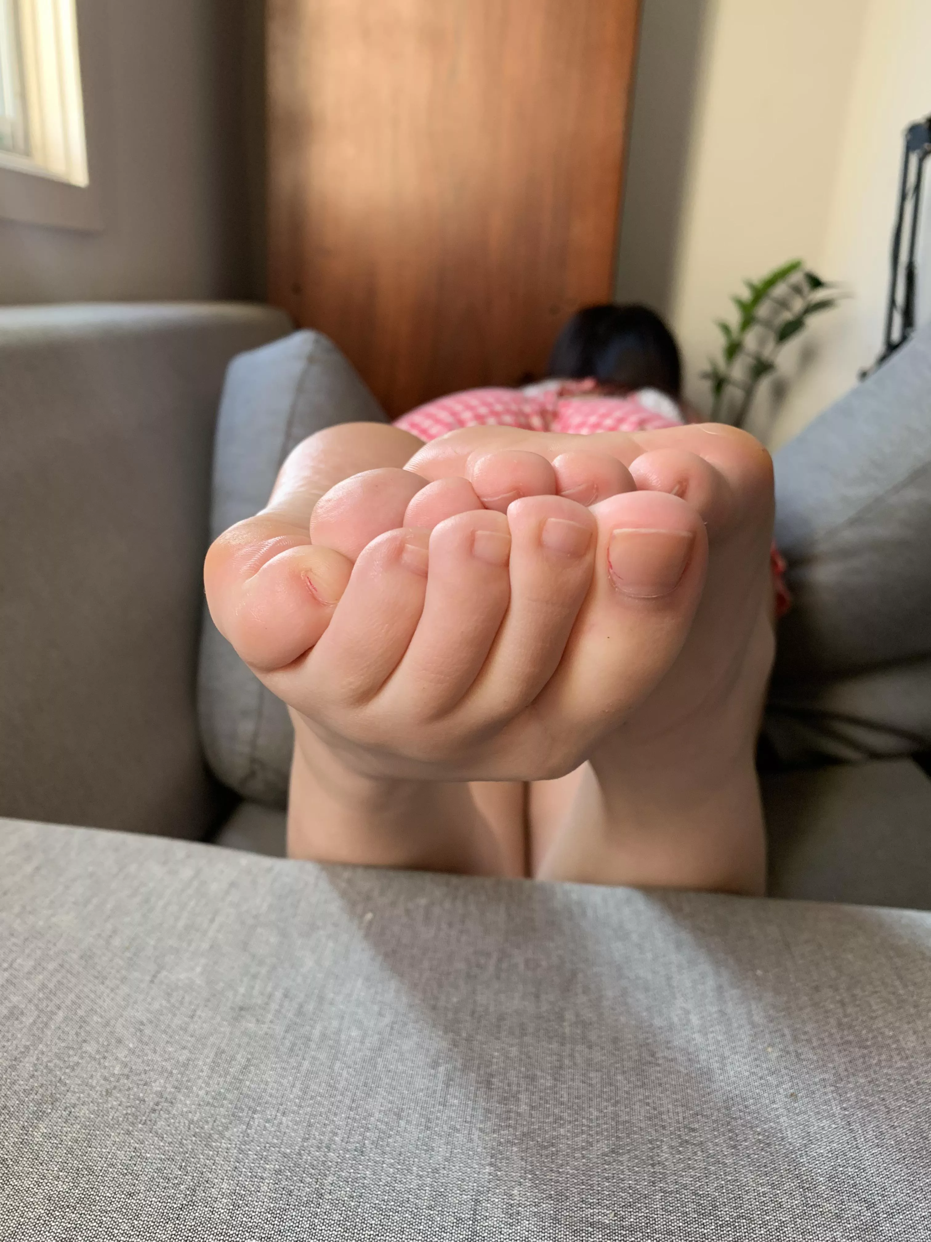 I heard you have a weakness for natural nails posted by lovelypalloma