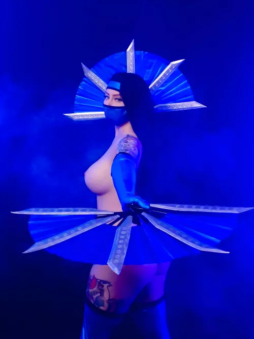 MK2 Kitana by @jessicalunacosplay by jessicalunacosplay