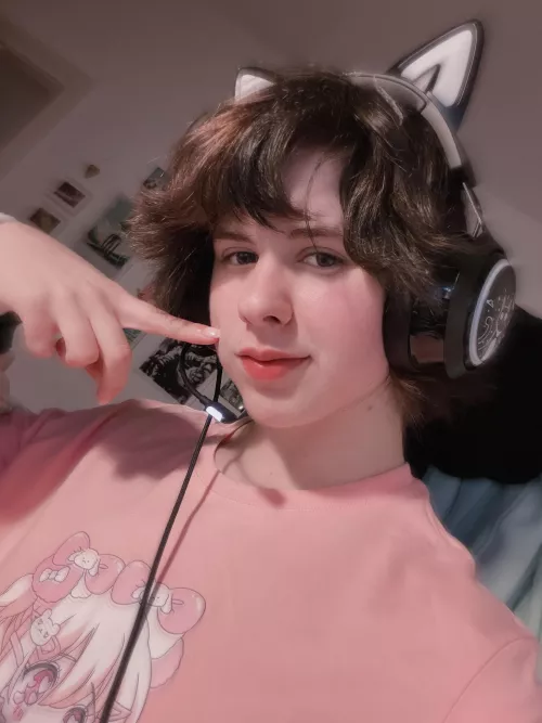 Need a carry lmao by seraphicbunnix