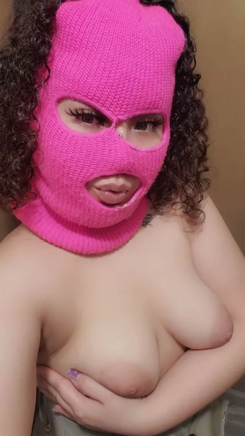 Pretty and always horny link down below by PinkmaskDiana