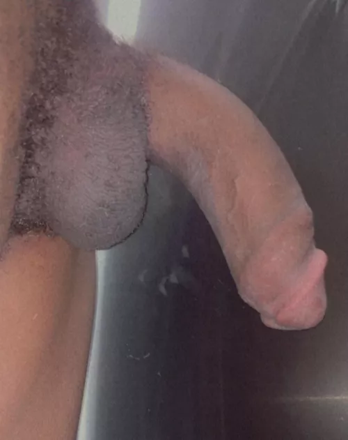 Risky fun in the public bathroom by kingnasir3