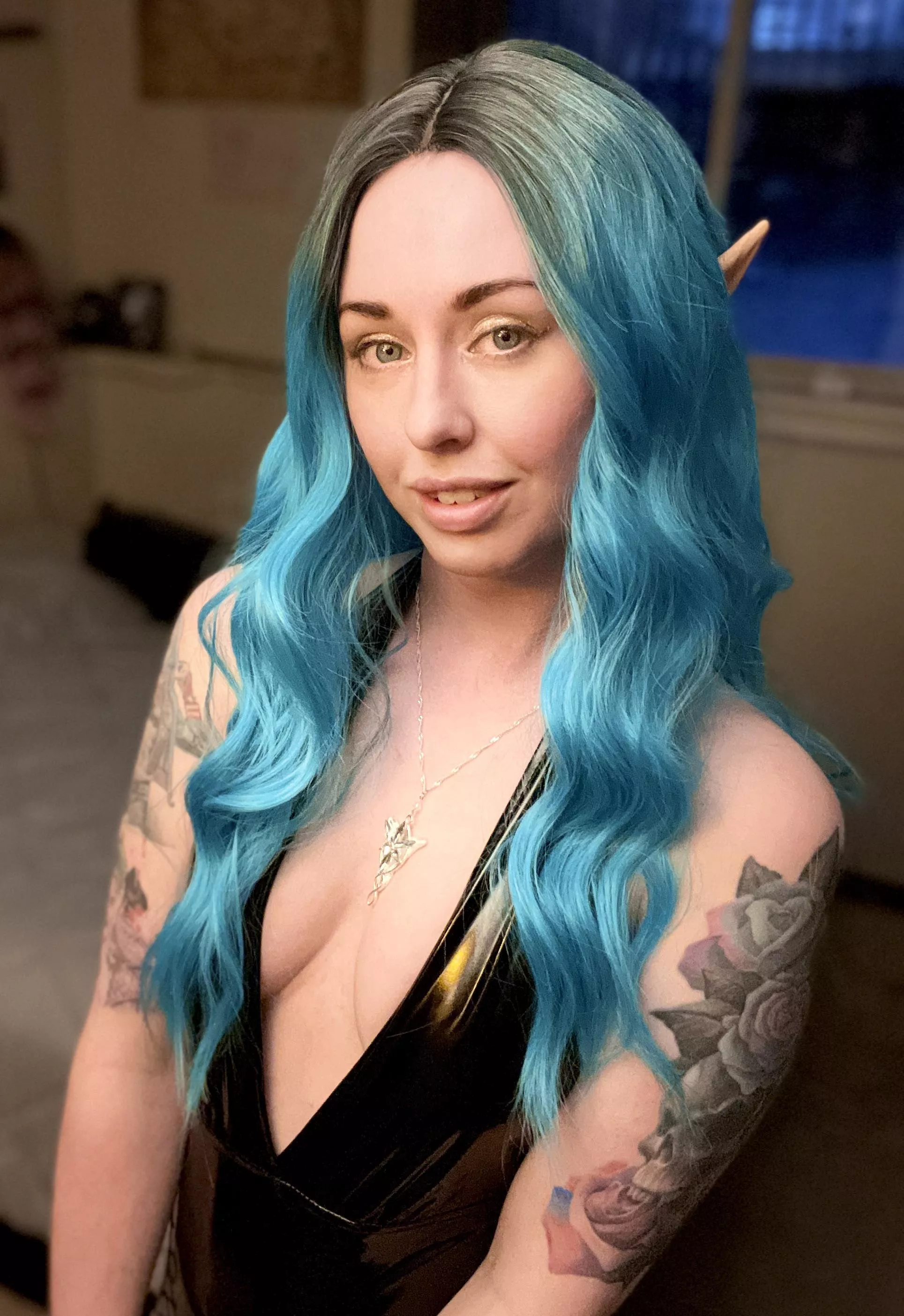 Shiny elf 🧝‍♀️ 💙 posted by eluniya1