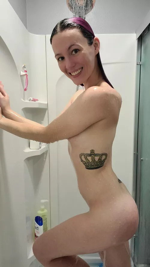 Shower time by xo_Emmarose_xo