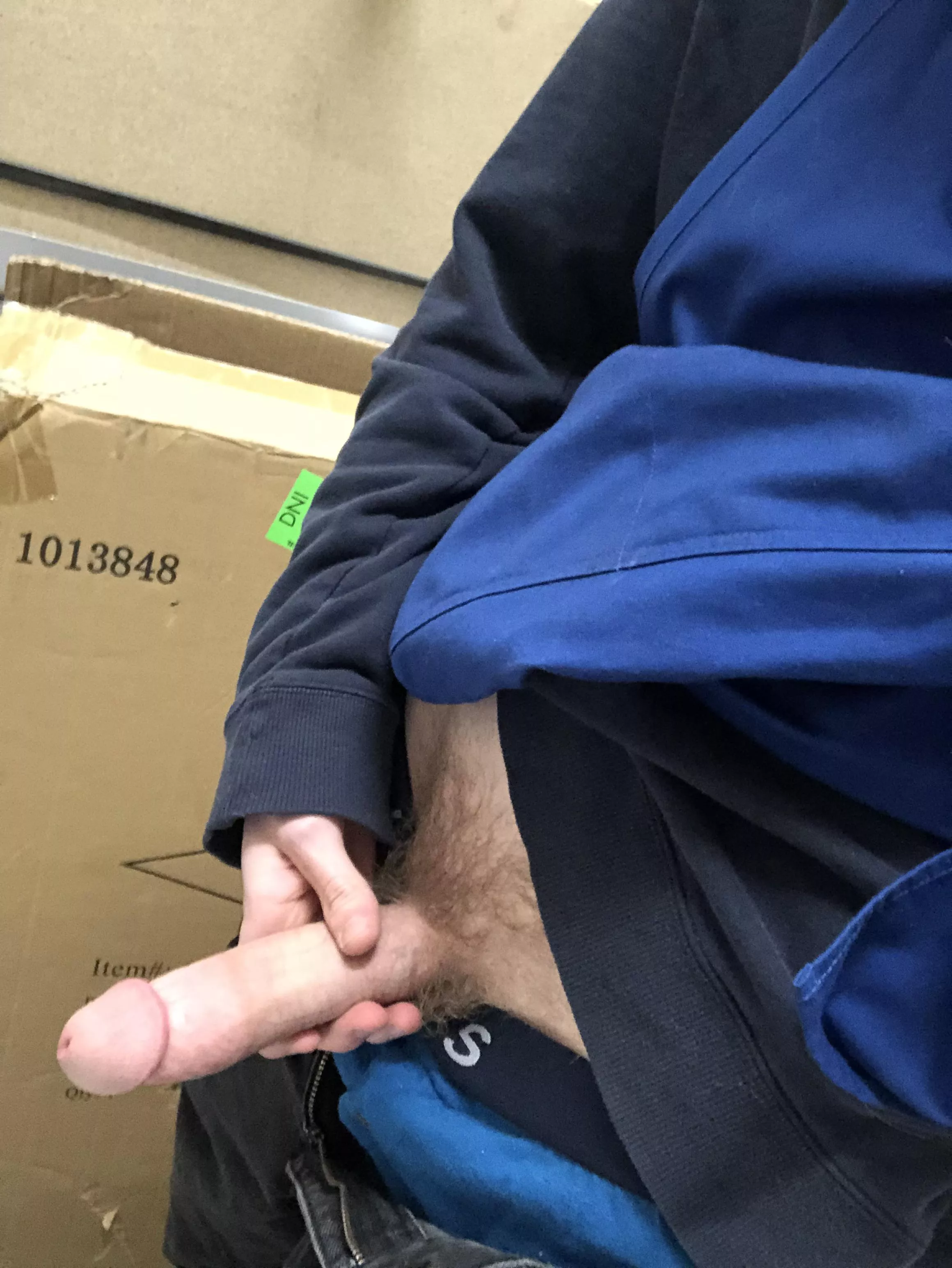 Showing my teen cock while at work🤭 (18) posted by QuinnCohen