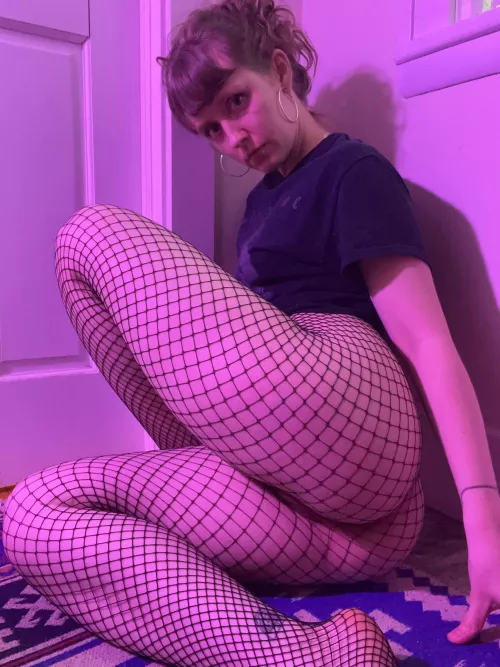 Some strange optical illusion is happening and I’m here for it. by eternaldarkness12