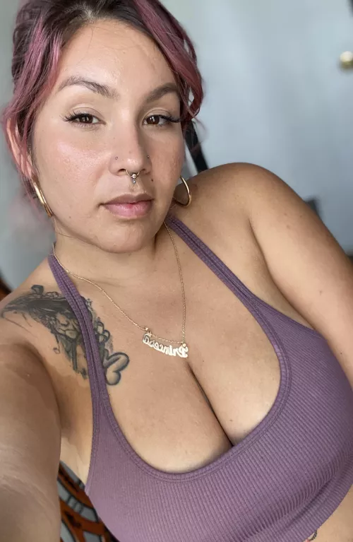 Thirst trap Thursday in full effect by peachyyypeaches