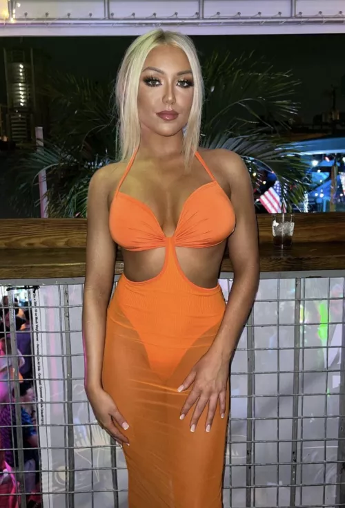 Tight by Kief_Roachards