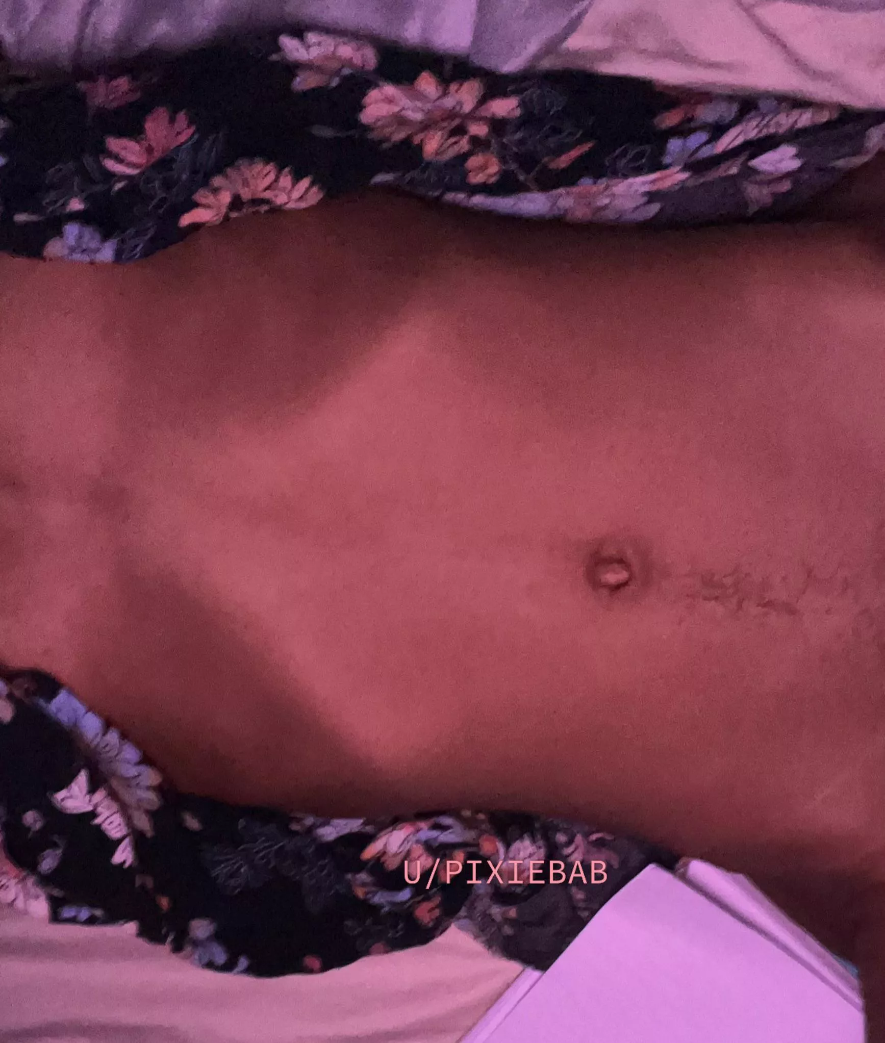 Under my covers🔓🎀 posted by pixiebab