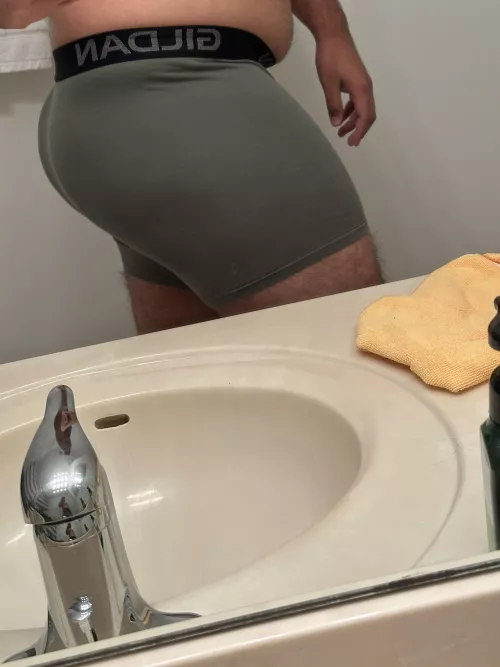 Wanking Wednesday. Here’s some inspiration. Boys and girls by DadBodNoDad222