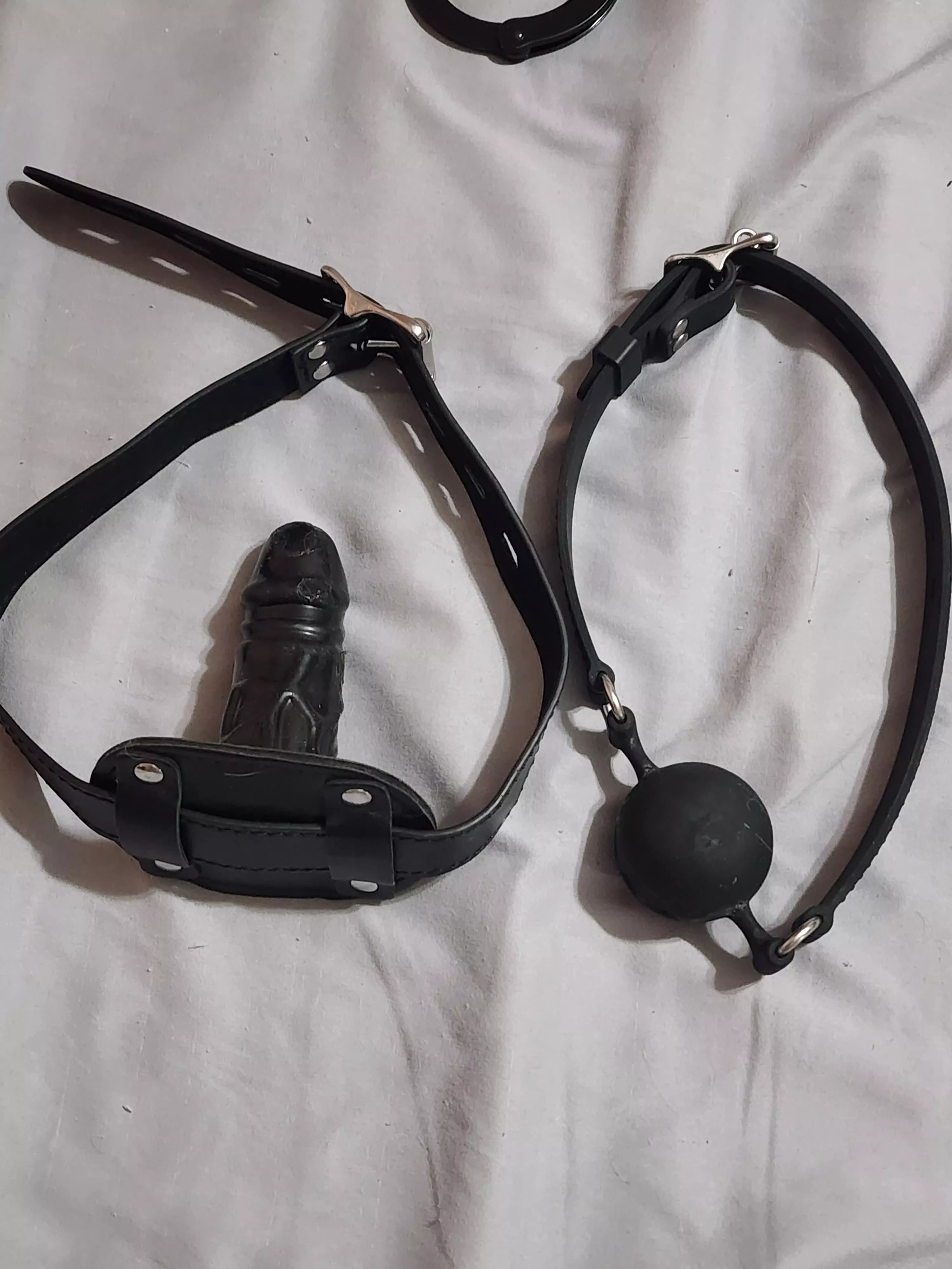 Which one do you want to lock on me posted by ScaleCold1796