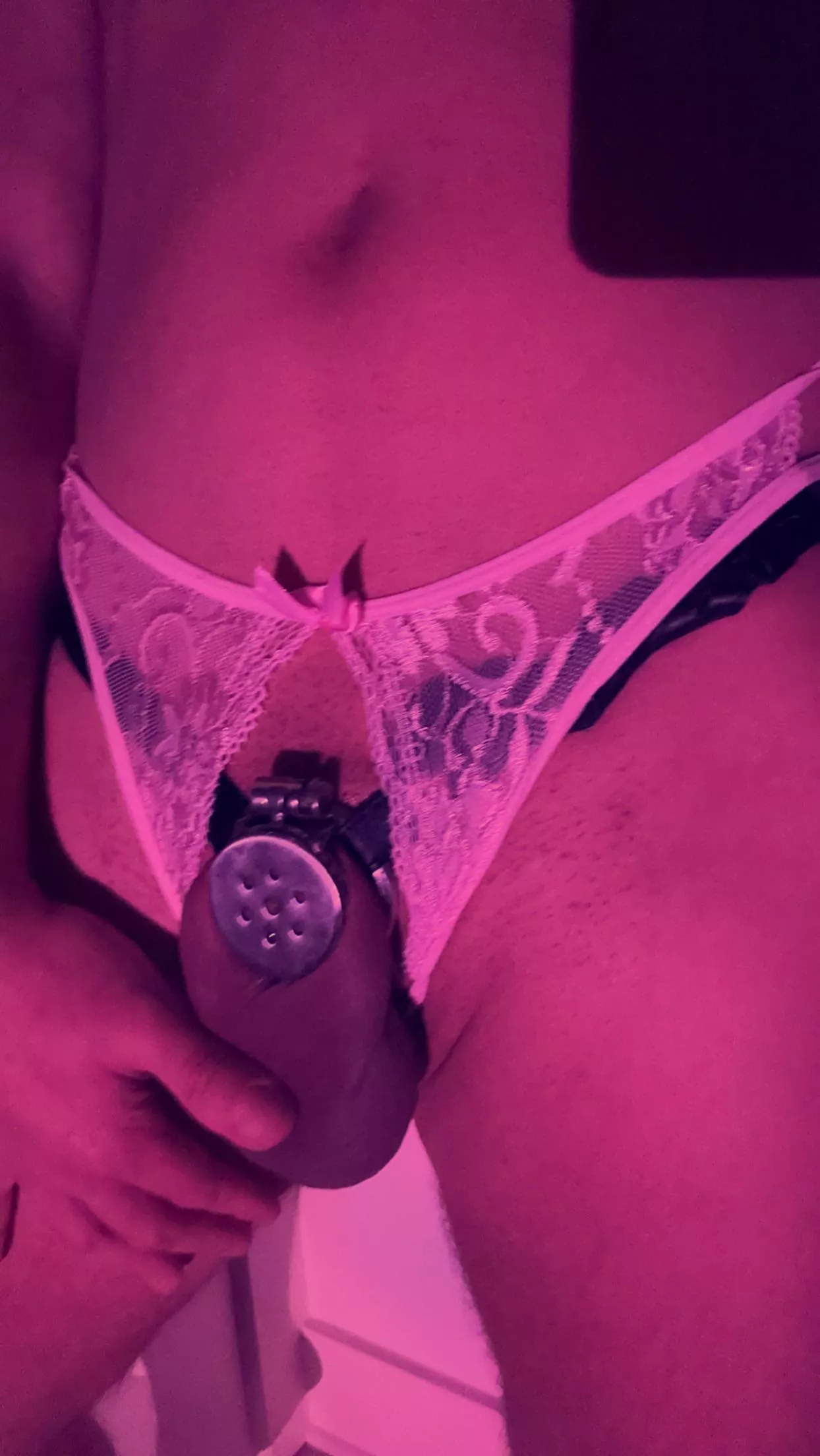 why does this feel so comfortable? posted by riley_boi