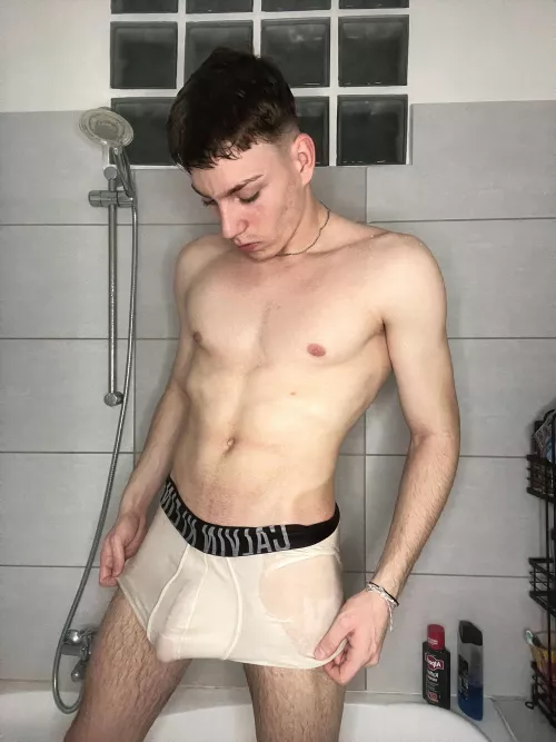 [19] @kolozsi_tomi get on knees by OppositeWin3310