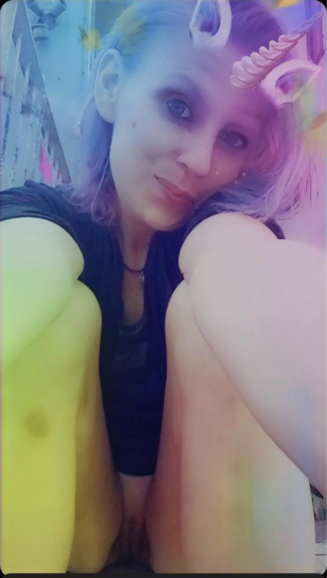 31F hi from Florida😼 posted by Ariez420