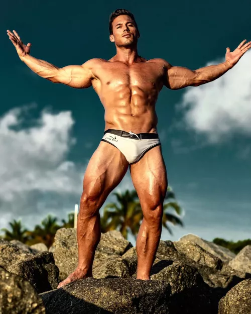 32M Looking for hot wife to collaborate on content by Mr_Toned2Bone