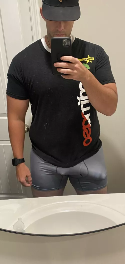 A recent divorce has this dad wondering if he’s still an alpha. What do y’all think? by SheepherderPrize1596