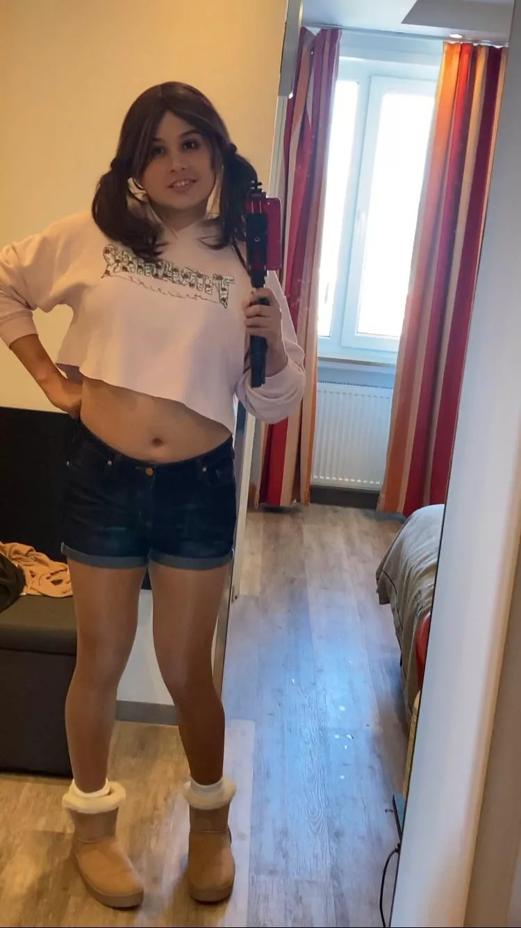 Am I fem enough ?🥹 posted by racoonmd