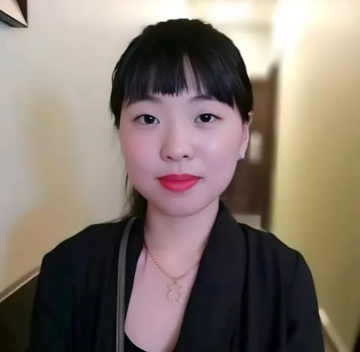 Anyone like korean lips? by Professional_Bus9502