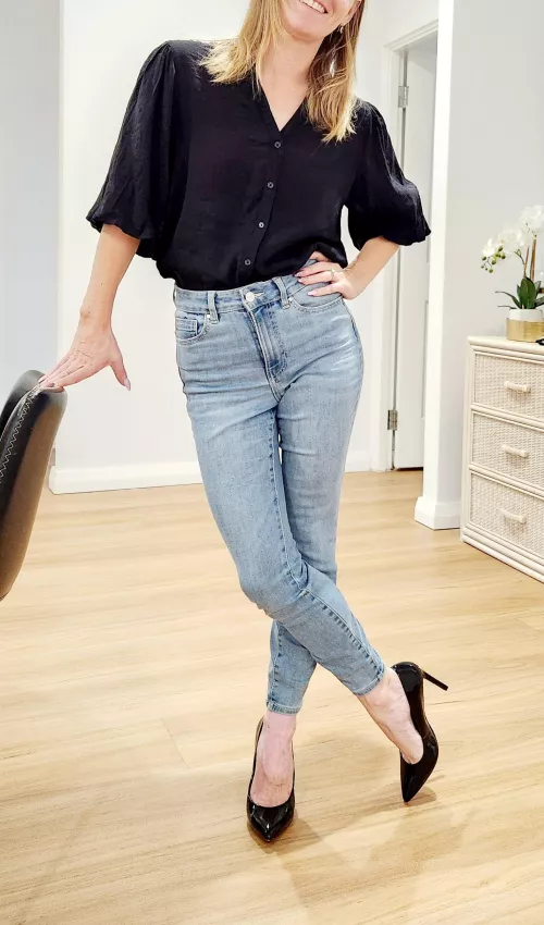 Dinner date by UVAus