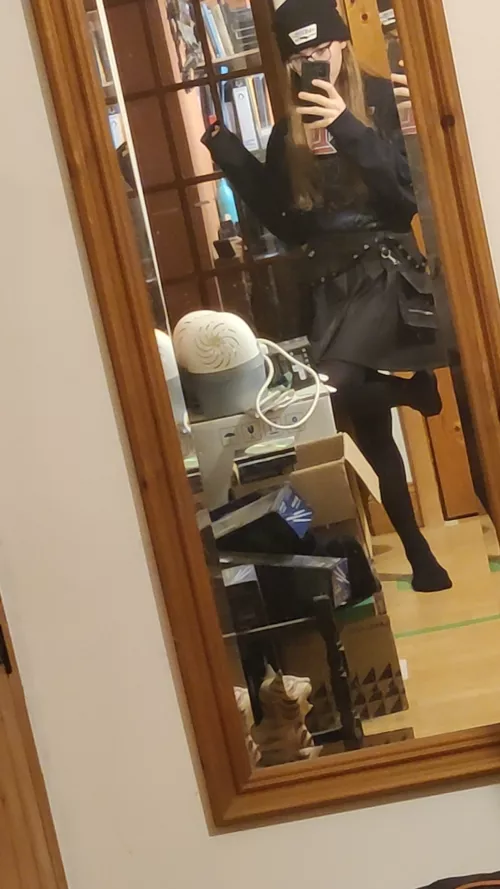 Do I look like a pretty flamingo? 🦩 by throwaway4628163h