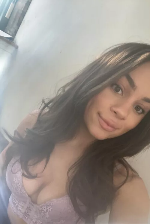 Do you like a petite Brazilian? by giadollxx