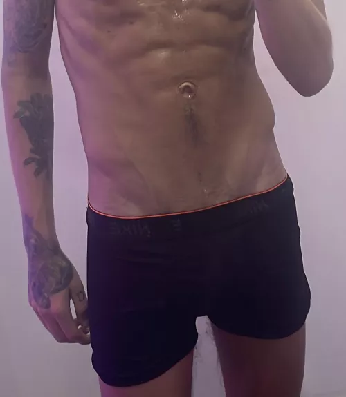 Dripping by Sauceless11