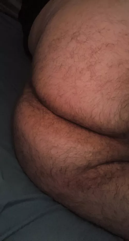 Eat me♡︎ by himbotingz