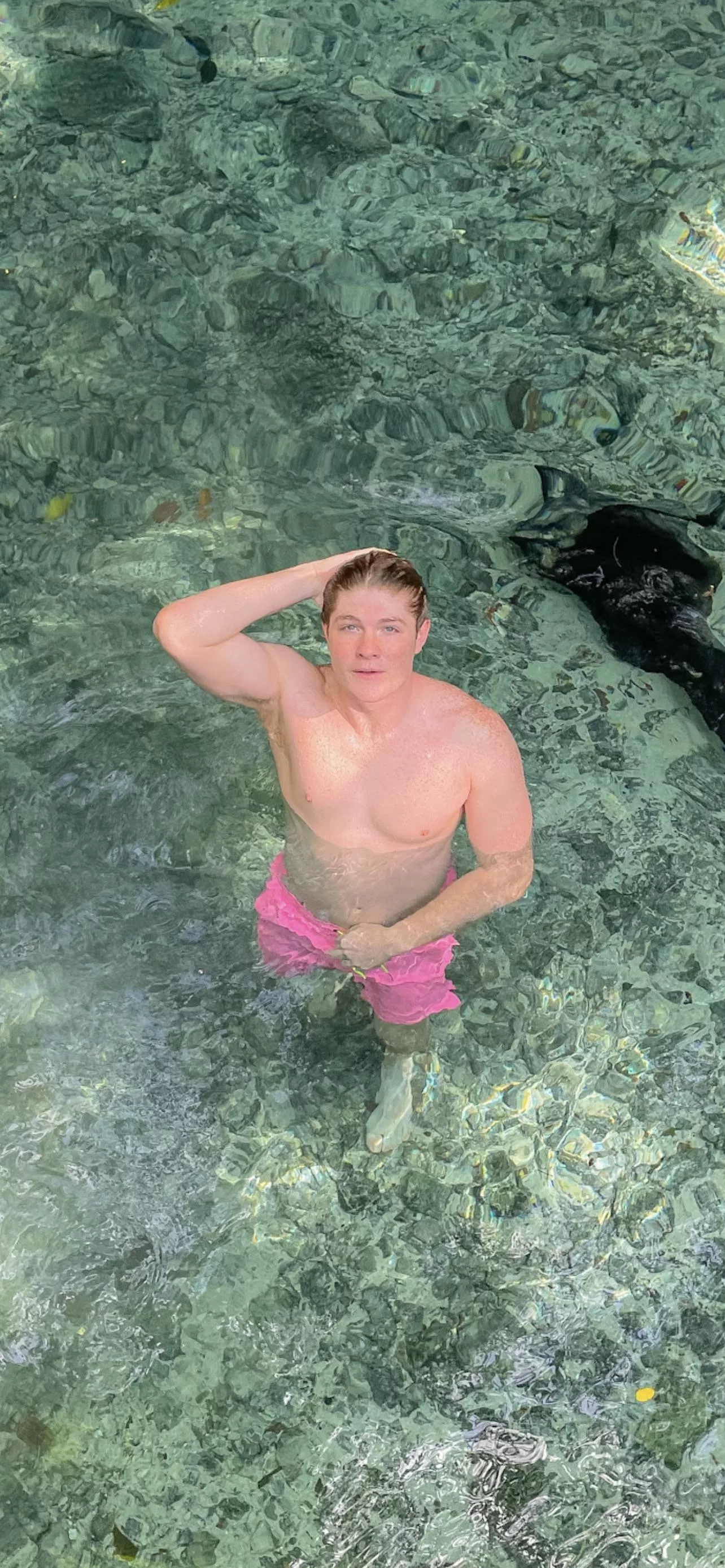 First post on Reddit post vacay🫢 posted by YamGroundbreaking330