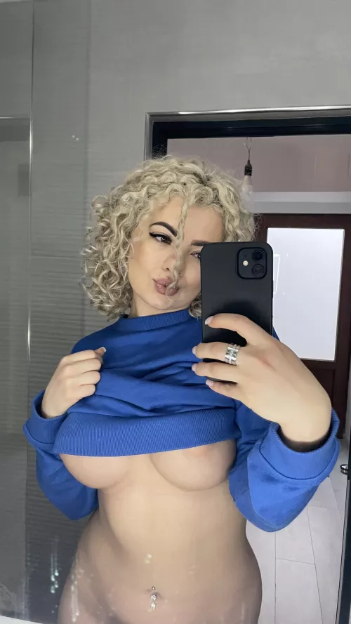 Good day from me and my girls by Gigiperrin