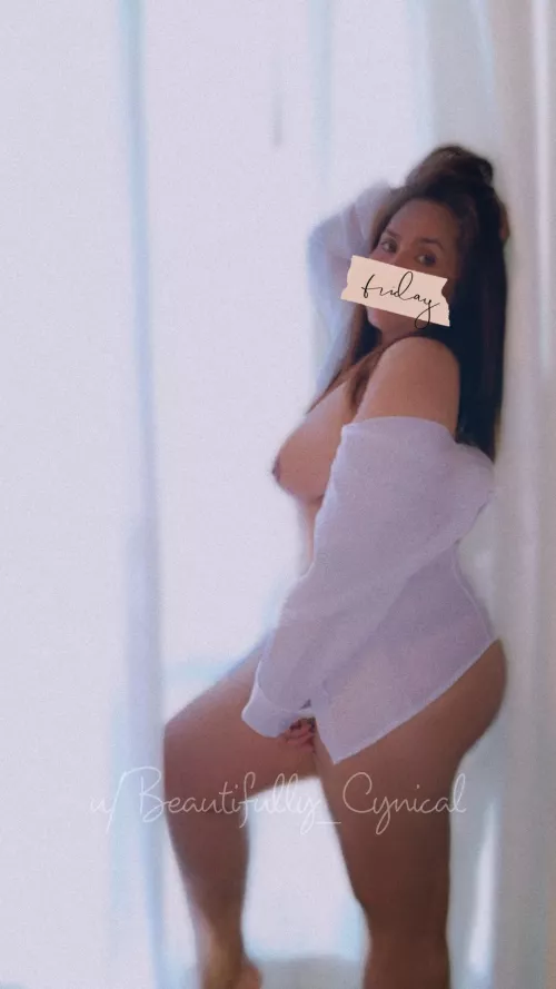 Good morning! TGI(F)! 💋 by Beautifully_Cynical