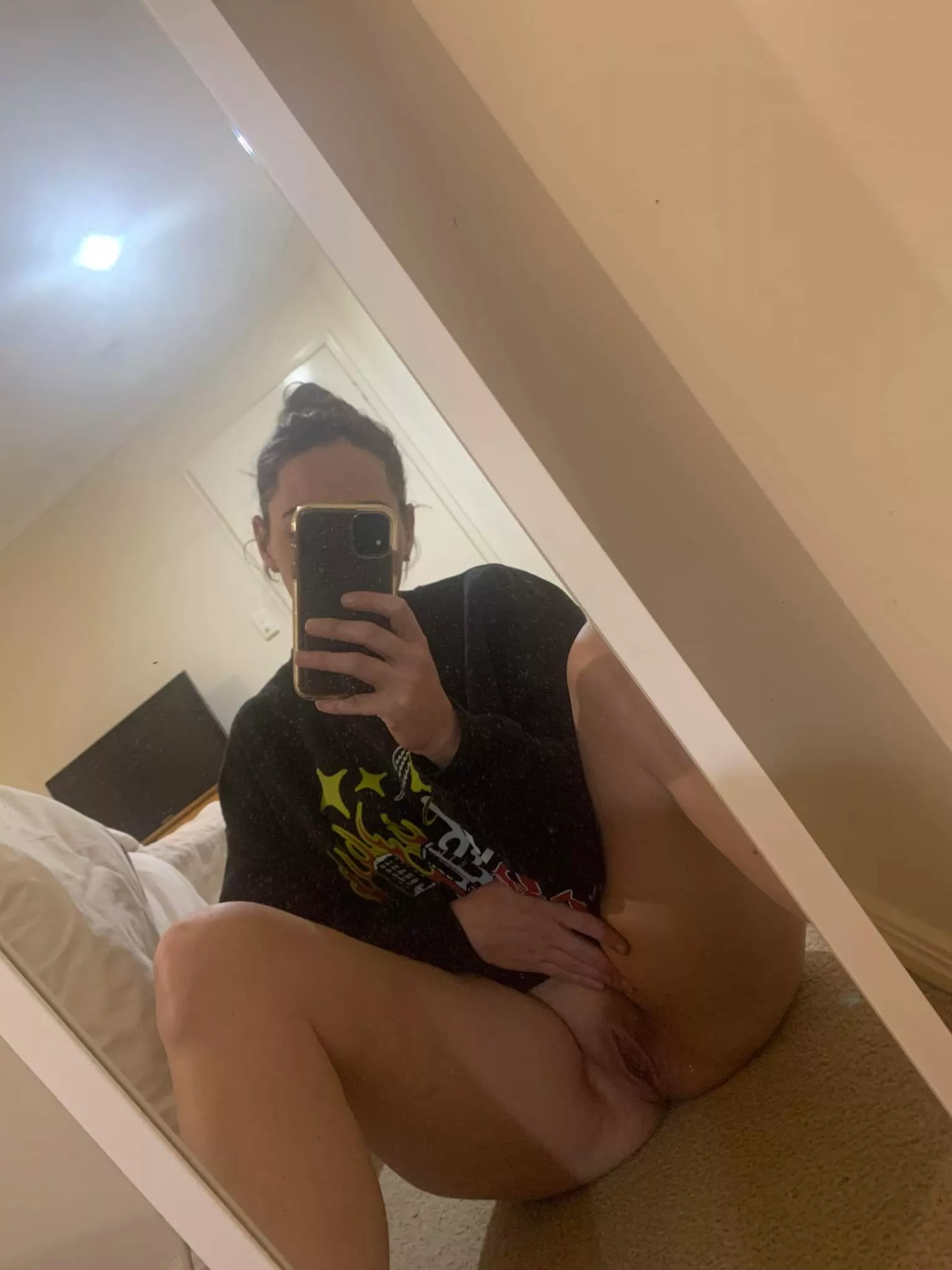 Goodmorning 😘 posted by downforwhatever91