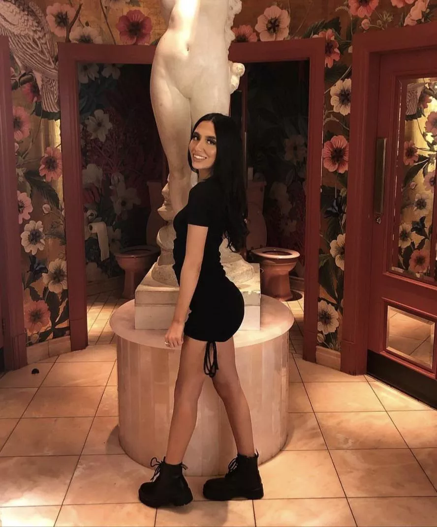 Grace🤤 posted by localchavs