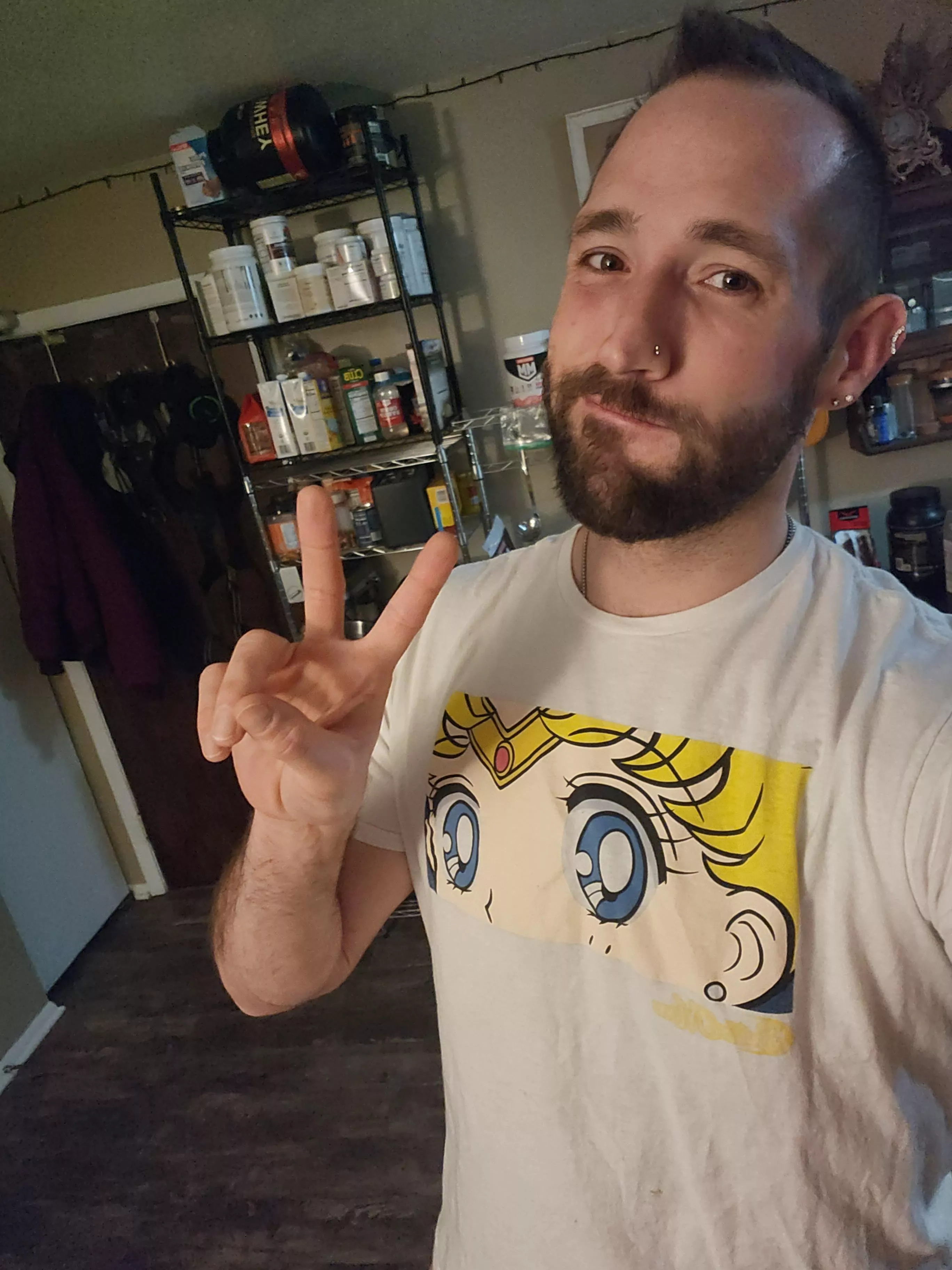 Happy Friday beautiful, you survived another week and I'm so proud of you. posted by Ok-Property-2949