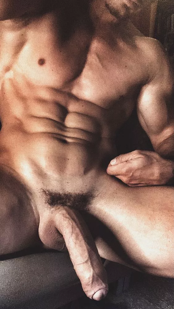 I could really use a pair of lips right now... posted by hung_halder