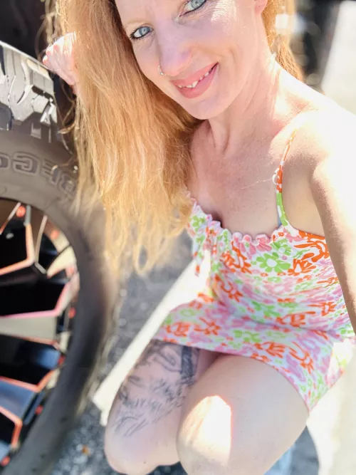 I think my rims are sexy 😉 by RedAfricanButterfly