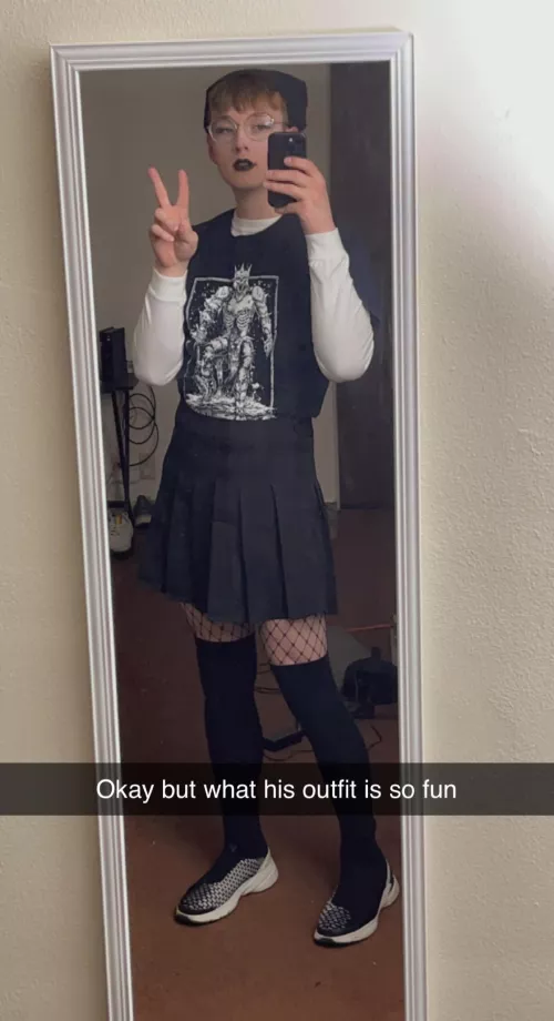 Just feeling cute ^_^ by water_cream