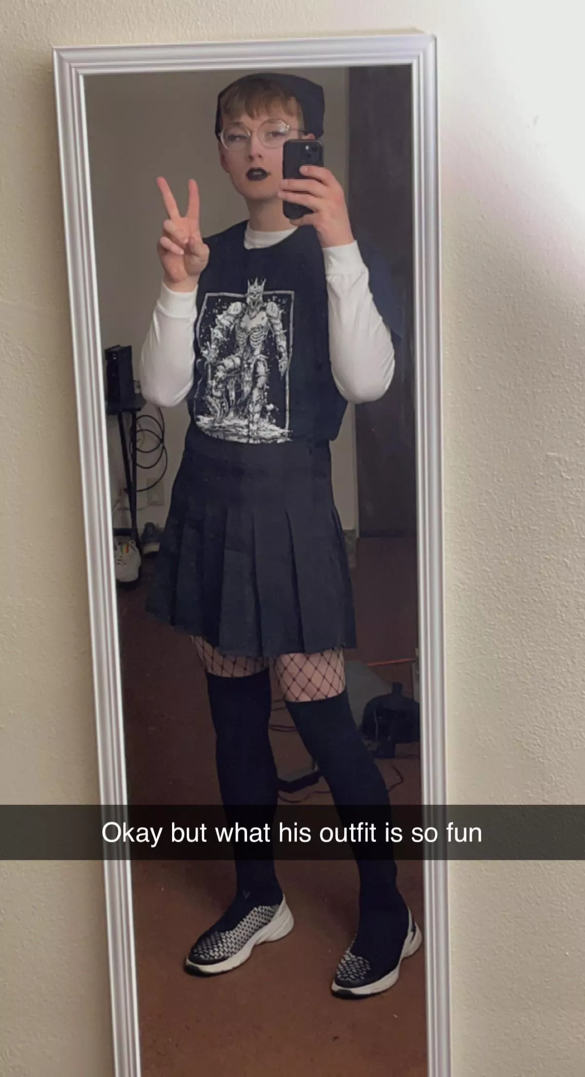 Just feeling cute ^_^ posted by water_cream