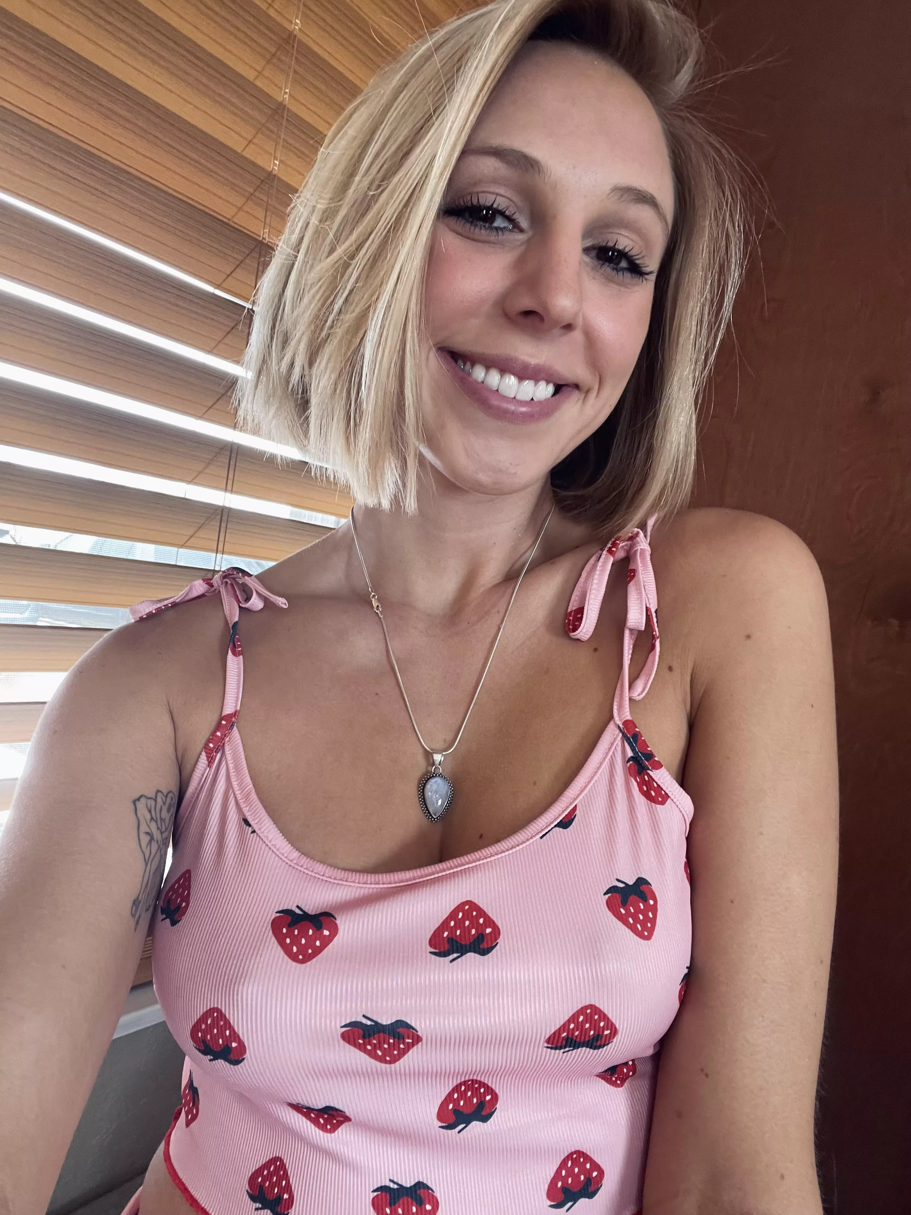 Lets have a slumber party posted by lovelylo316