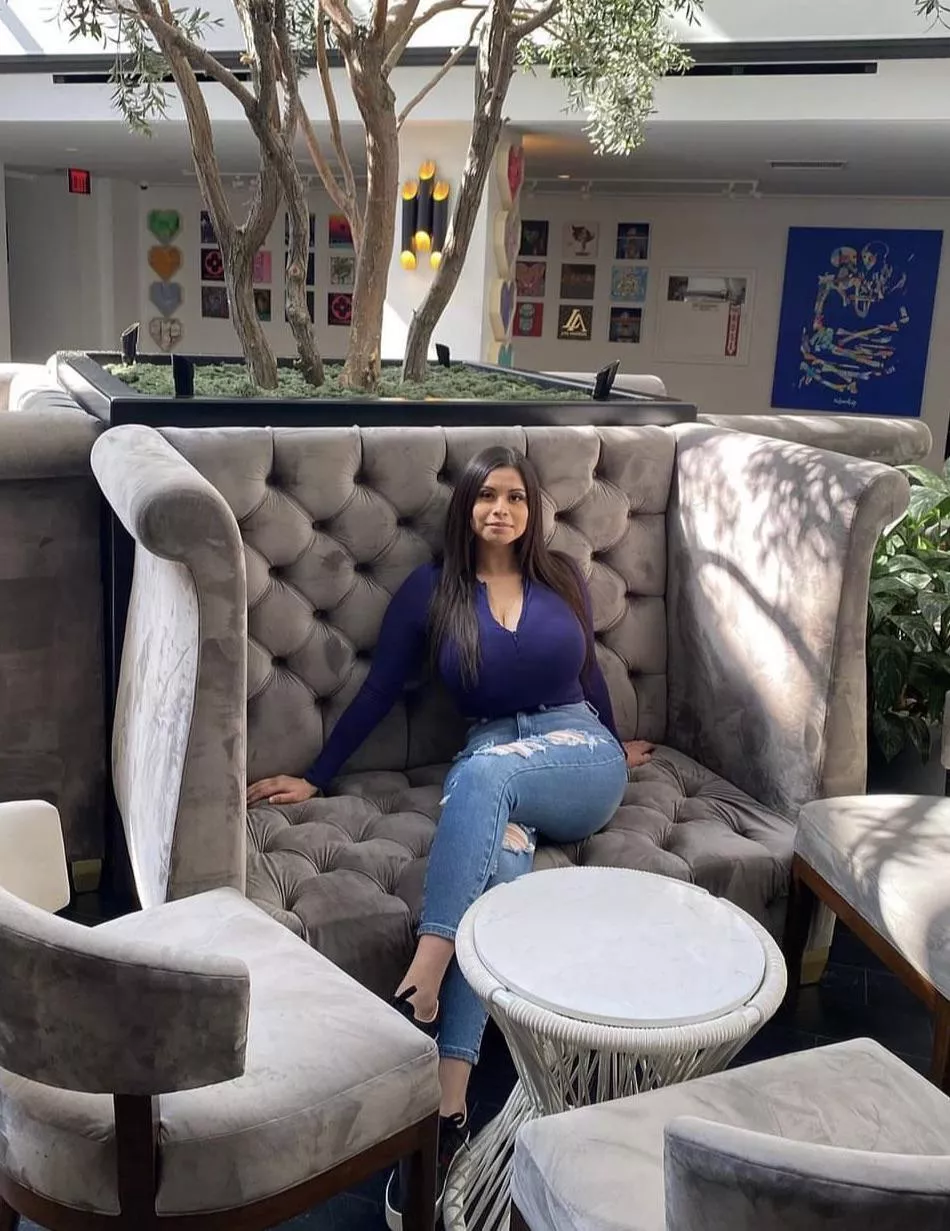 Looks like the sweater is fighting 😅 posted by Tiddies_Galoree