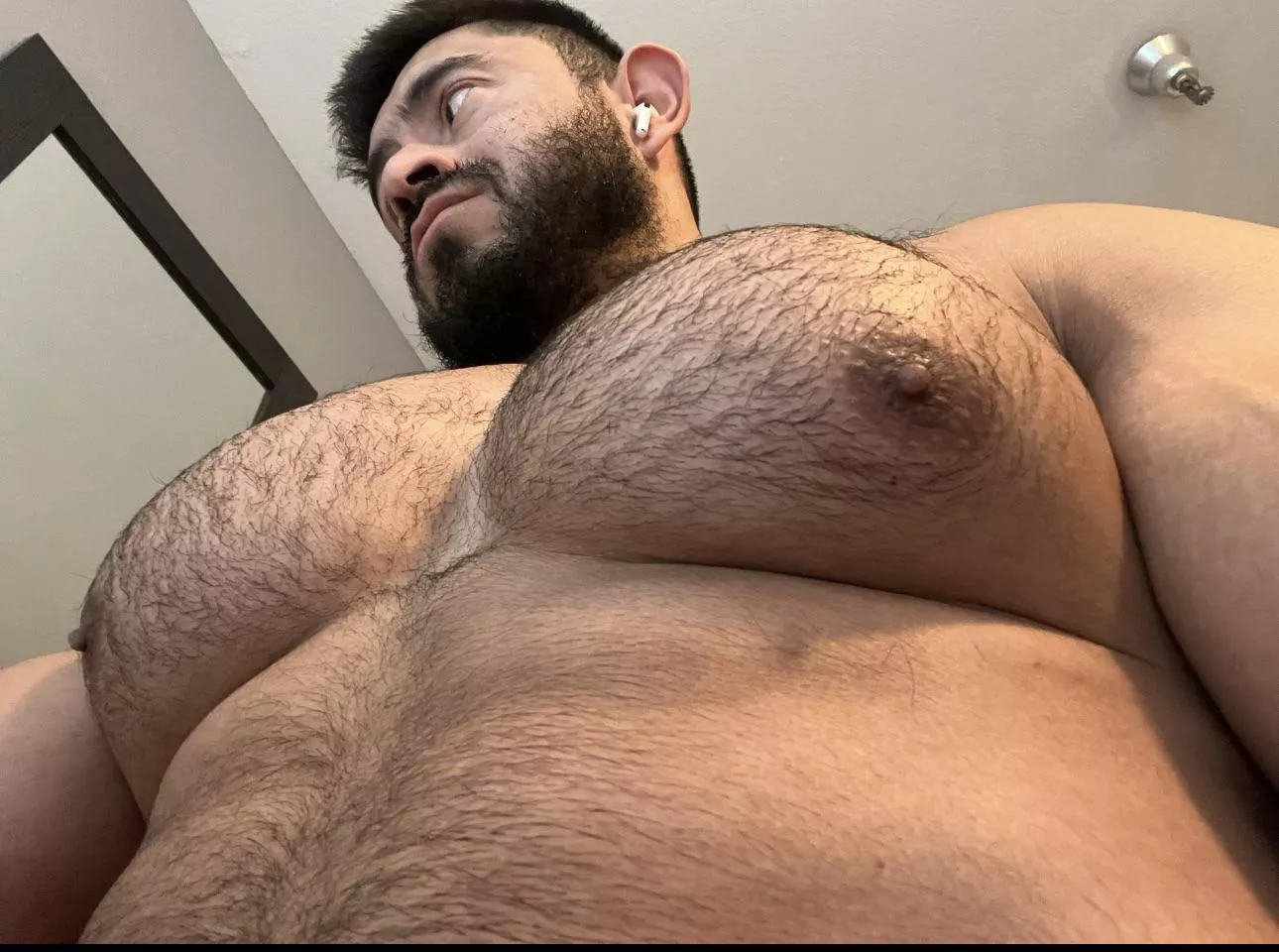 Mateo Muscle posted by littleshark211