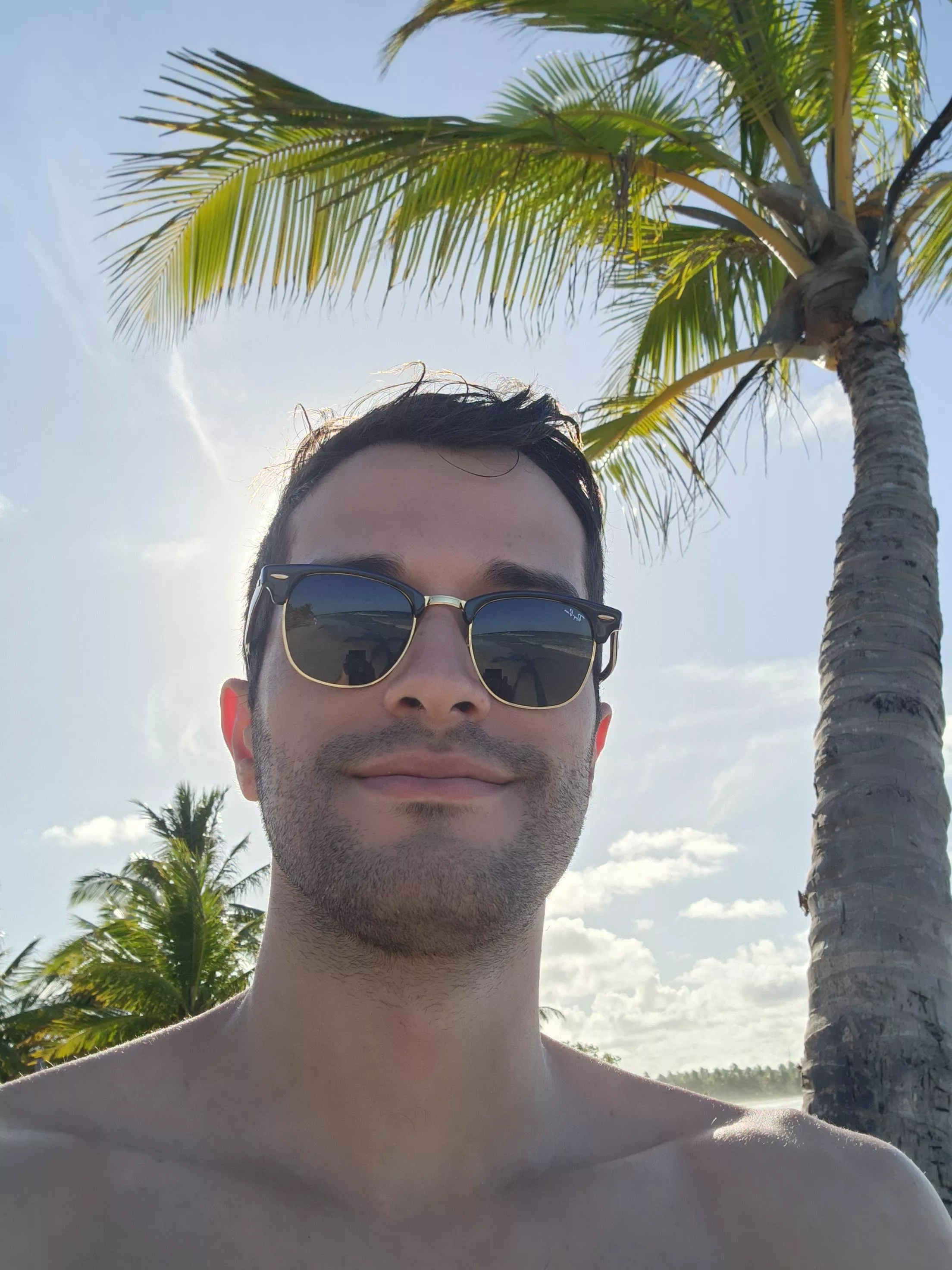 Oh how I miss the beach ⛱️ ☀️ posted by Ikky-br